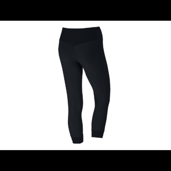 Nike Women’s Legend Leggings - Picture 2 of 6
